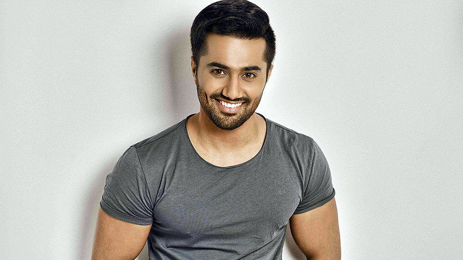I am not a religious person in real life: Vishal Karwal