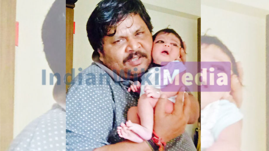 Chidiya Ghar’s Gadha Prasad aka Jeetu Shivhare welcomes a baby girl 1