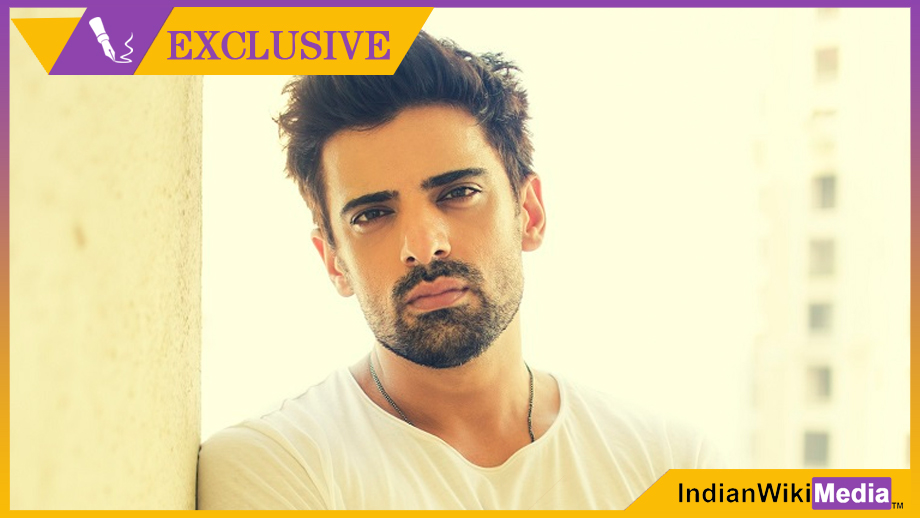 Mohit Malik is elated after bagging his first award at the Gold Awards 2014