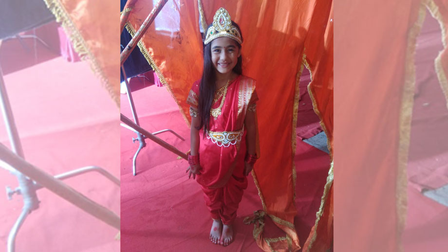 Kullfi to don Goddess Parvati avatar