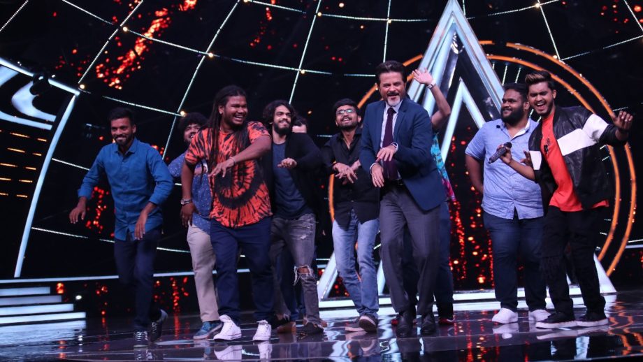 Fanney Khan Team grooves to the tunes of Indian Idol 10 contestants 6