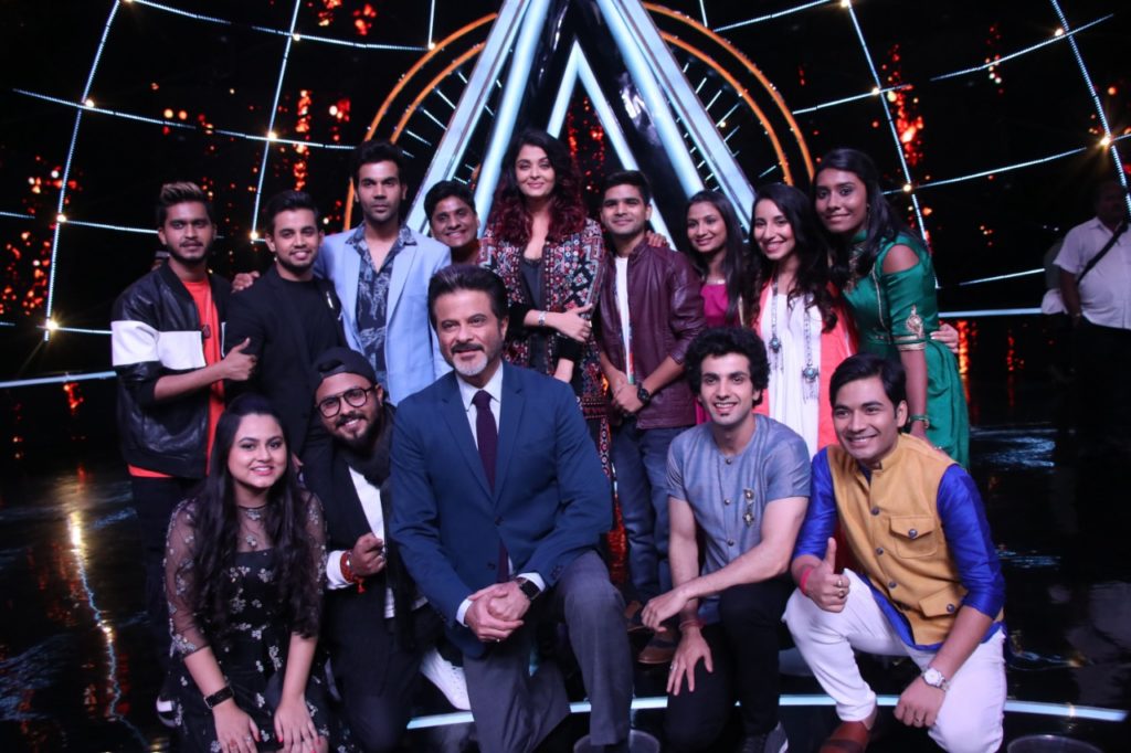 Fanney Khan Team grooves to the tunes of Indian Idol 10 contestants - 9