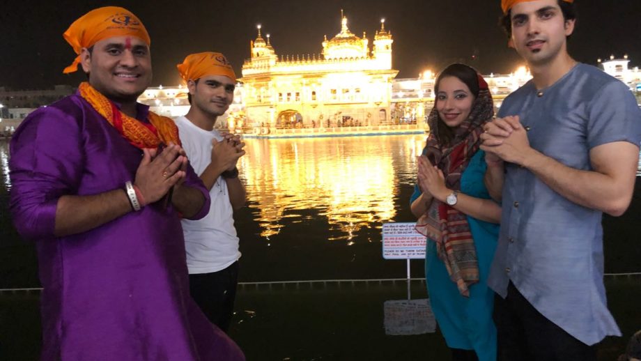 Indian Idol 10 contestants seek blessings at Amritsar’s Golden Temple 5