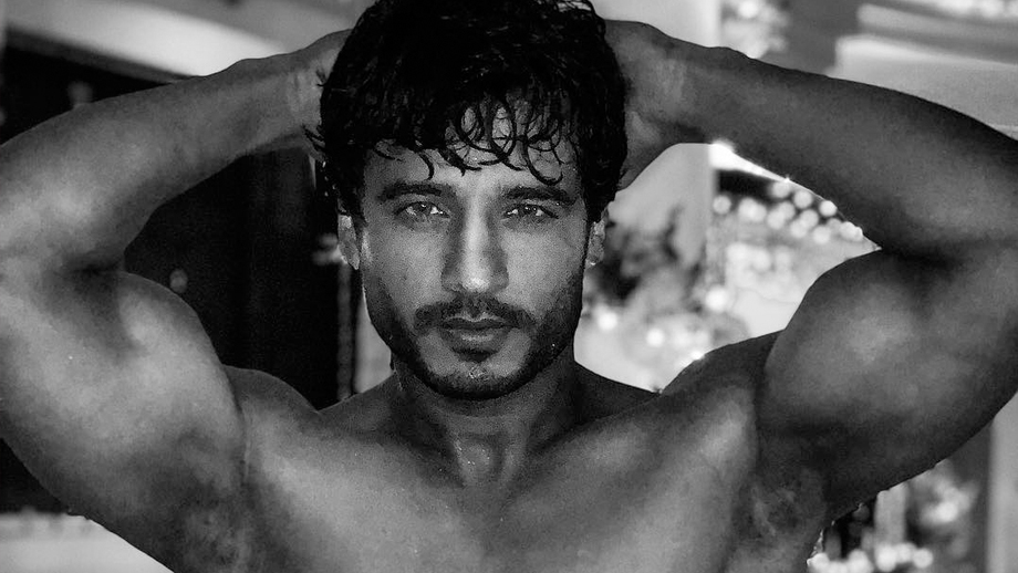 I am not ready for nude scene on web: Nitin Goswami  