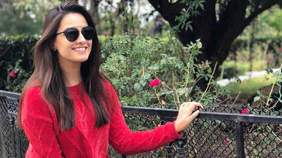 Anita Hassanandani gears up for her solo stand-up act