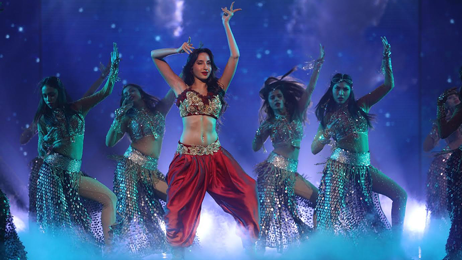 Nora Fatehi's sizzling Belly Dance for Dance Plus 4 finale
