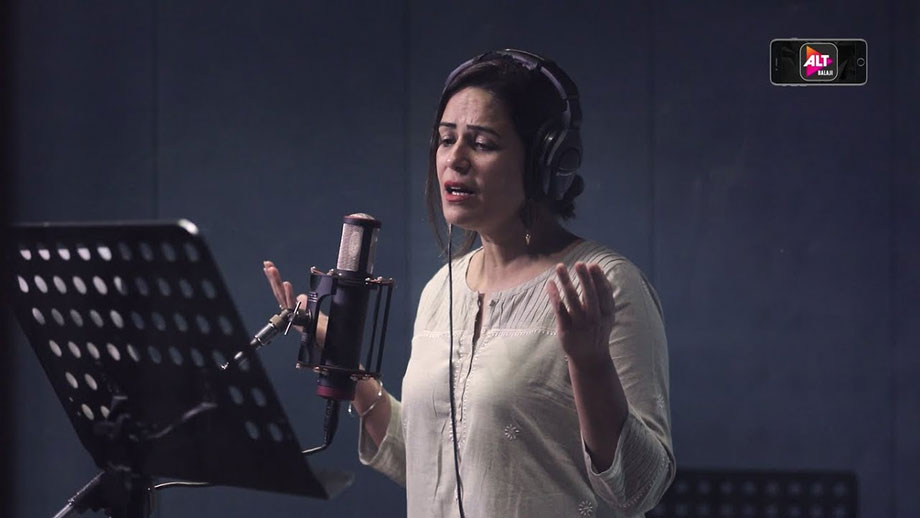 Mona Singh croons an emotional Punjabi track from ALTBalaji's Kehne Ko Humsafar Hain 2