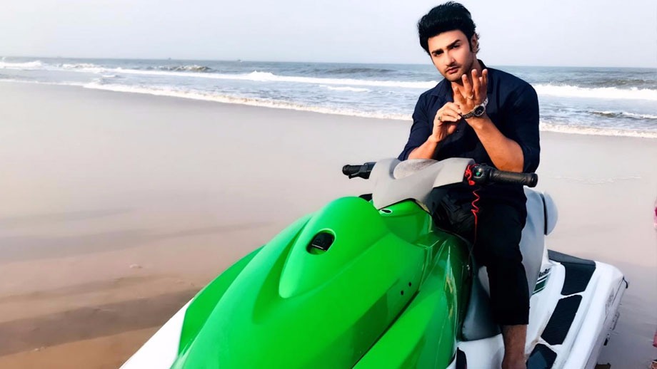 Nishant Malkani learns to ride a jetski in Goa for Guddan Tumse Na Ho Payega