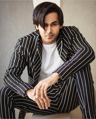 All you need to know about Indian Television's new chocolate boy, Randeep Rai 4