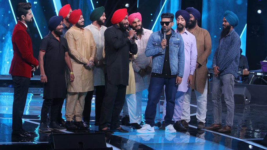 Guru Randhawa’s Punjabi fans surprise him on the sets of Sa Re Ga Ma Pa Lil Champs!