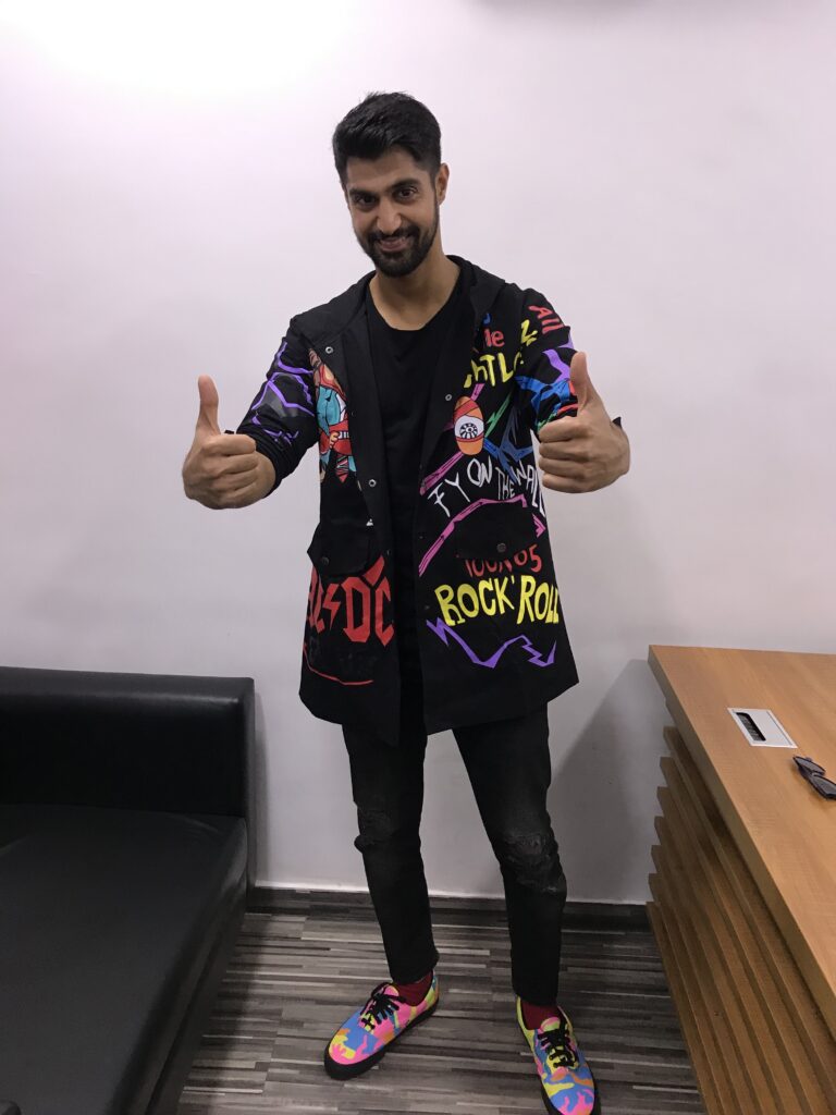 Tanuj Virwani poses after a fun LIVE chat with IWMBuzz - 0