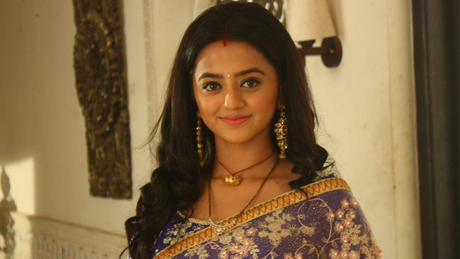 All about Sufiyana Pyaar Mera star, Helly Shah 1