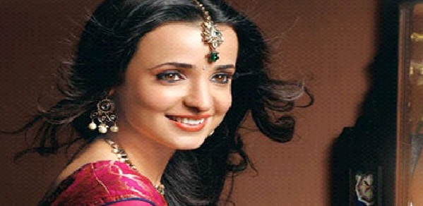 All the reasons why Sanaya Irani is our girl crush of the month 1