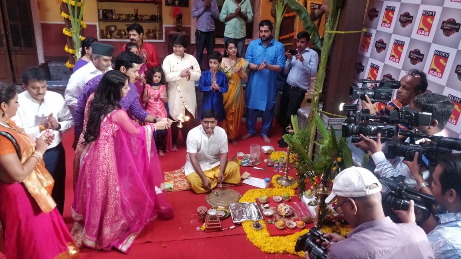 Bhakarwadi team celebrates the success of the show with a Satyanarayan Puja