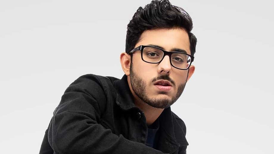 CarryMinati hits 2 million subscribers on ‘CarryIsLive’