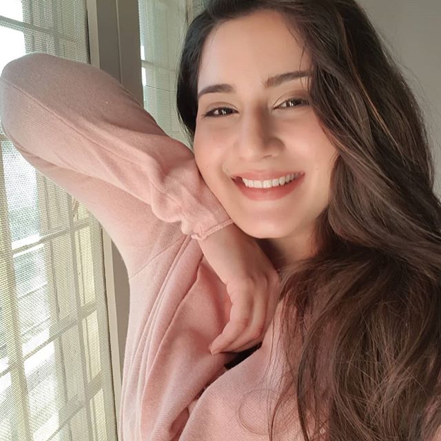 Everything you need to know about TV sweetheart, Aditi Rathore 2