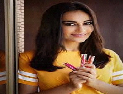 Our Instagram Style Queen of the Week : Surbhi Jyoti