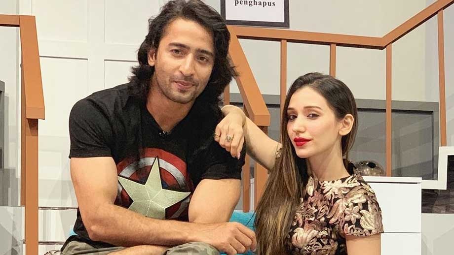 Shaheer Sheikh and Heli Daruwala show off their dance moves