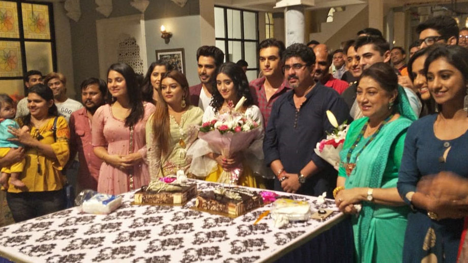 Shivangi Joshi's birthday celebration on the sets