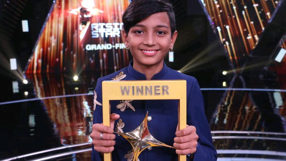 Aftab Singh wins Rising Star Season 3