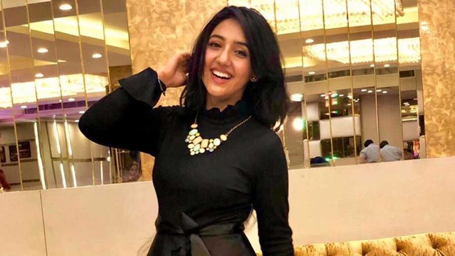 Ashnoor Kaur urges fans to vote for her at the IWMBuzz Syska Style Award