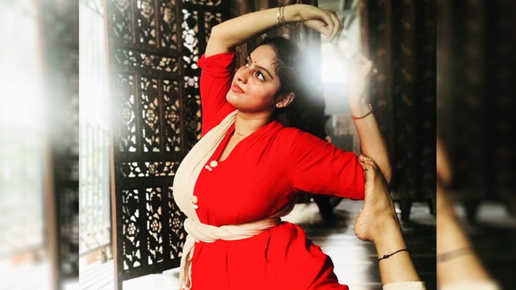 Kawach 2 actress Deepika Singh is not just a passionate actress but also an articulate dancer and here’s proof