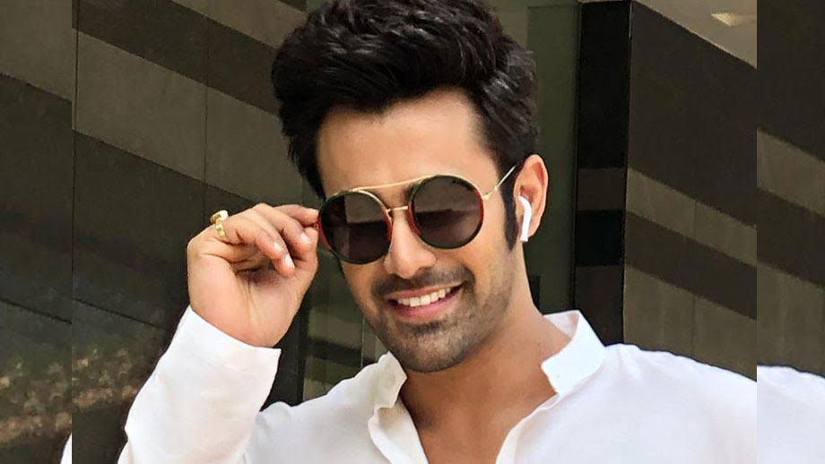 Pearl V Puri meets with a minor car accident, escapes uninjured