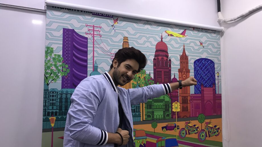 Shivin Narang poses after a fun LIVE chat with IWMBuzz
