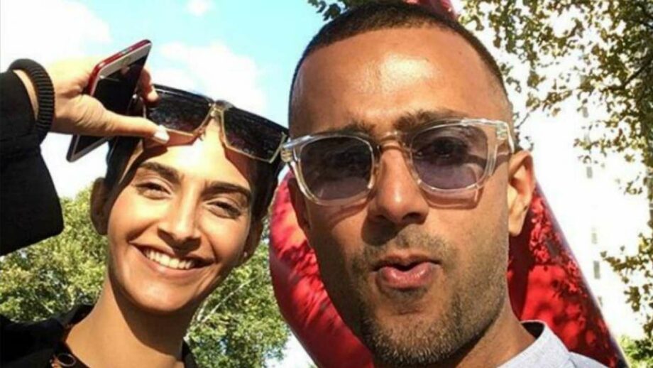 Sonam Kapoor and Anand Ahuja are major couple goals 1