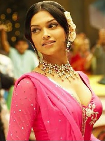 When Deepika Padukone blew us away with her stylish ways 4