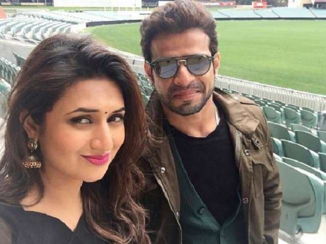 When Divyanka Tripathi And Karan Patel Set The Temperatures Soaring High With Their On-Screen Chemistry