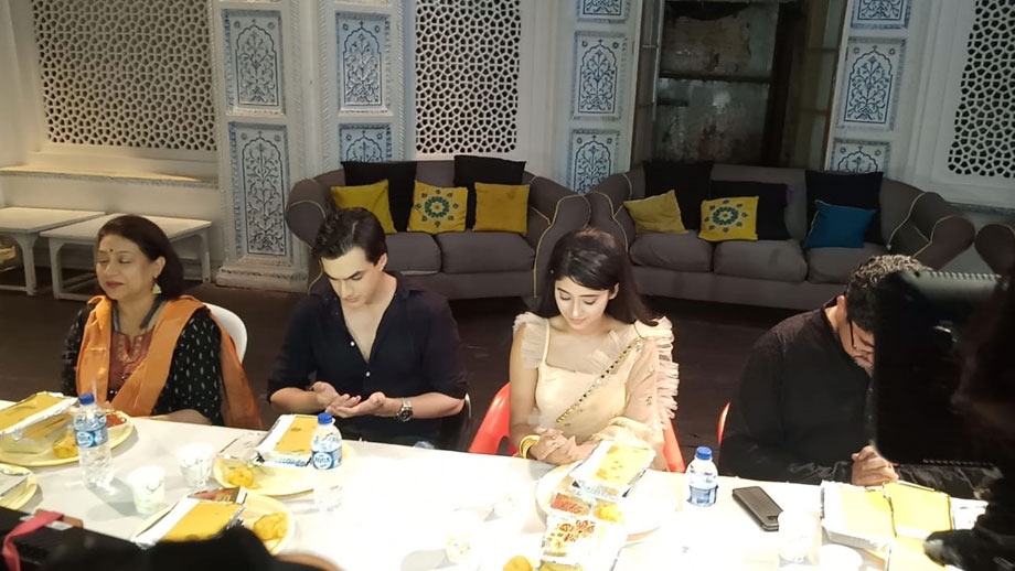 Yeh Rishta Kya Kehlata Hai: Kartik and Naira celebrate Iftar on the set 2
