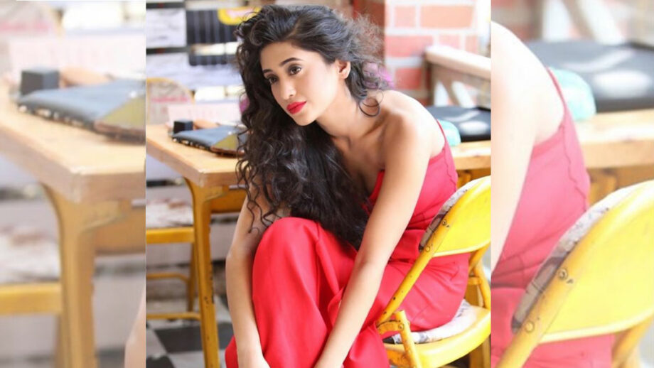 Yeh Rishta Kya Kehlata Hai: Shivangi Joshi’s red hot looks 8