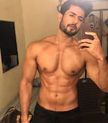 Guddan Tumse Na Ho Payega’s Parv Singh Is Too Hot To Handle In These Gym Selfies 2