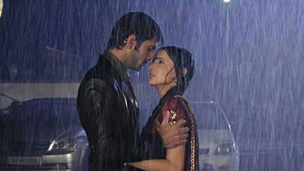 Iss Pyaar Ko Kya Naam Doon: Arnav and Khushi's rainy romance