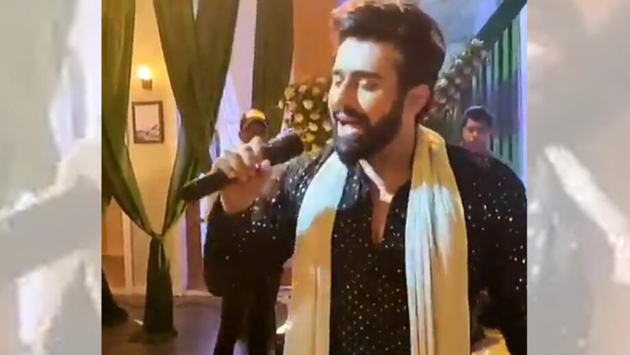 Pearl V Puri sings on the sets of Bepanah Pyaarr