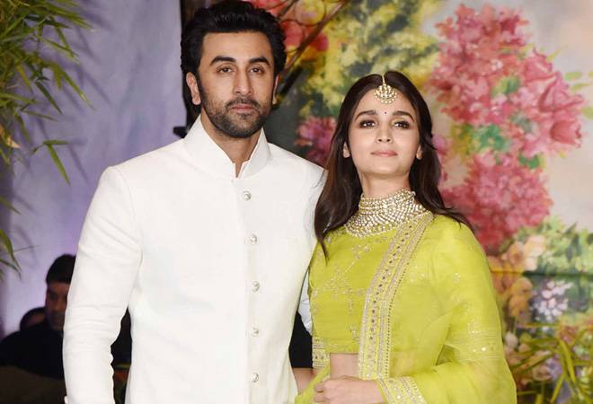 Pictures of Alia and Ranbir that will make you fall in love with their love 2