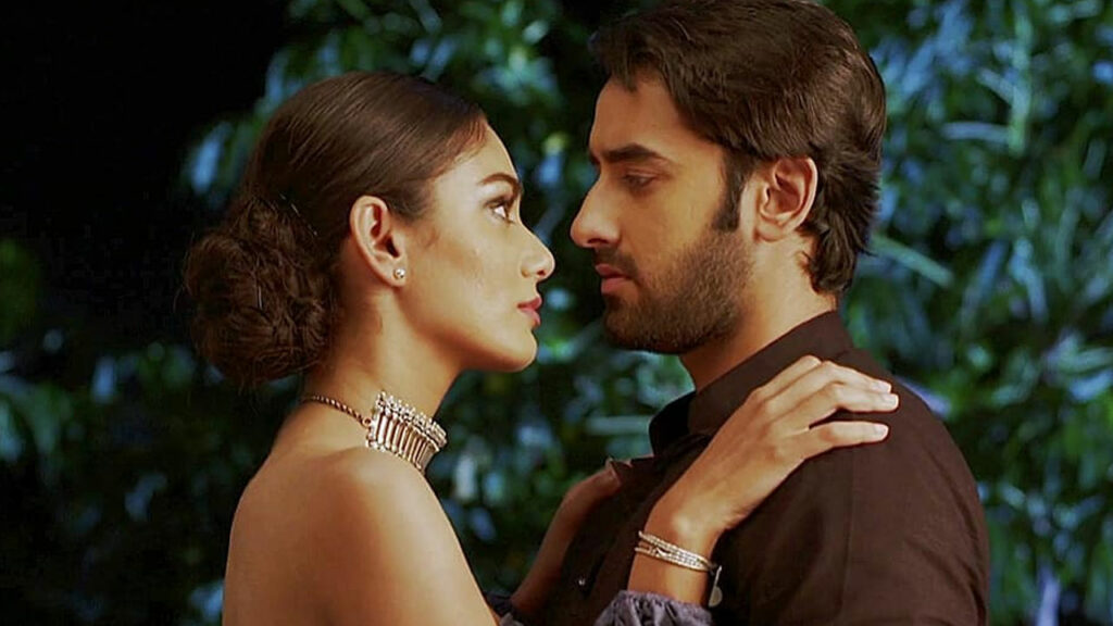 Vish: Aliya to get seductively close to Aditya