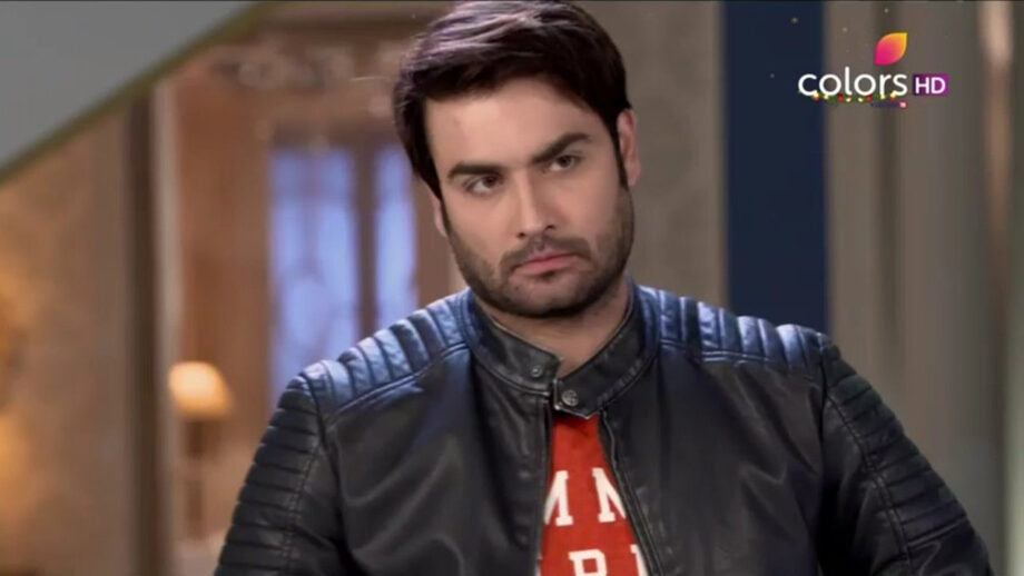 VIVIAN DSENA looks hotter than ever and we are here for it