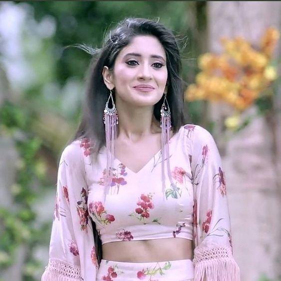 All the times Shivangi Joshi absolutely slayed in desi avatar 2