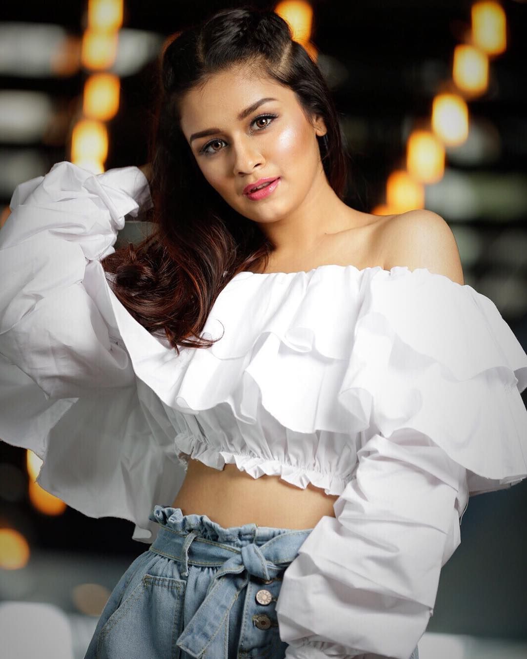 Avneet Kaur is an absolute style diva. Here are proofs 1