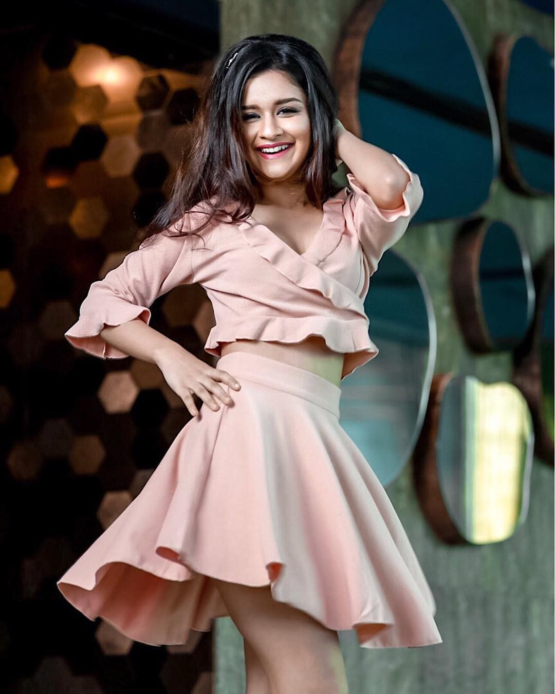 Avneet Kaur is an absolute style diva. Here are proofs 3