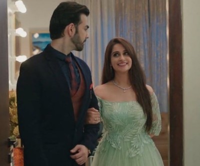 Cute Couple Alert: Rohit & Sonakshi's romance in Kahaan Hum Kahaan Tum will melt your hearts 2