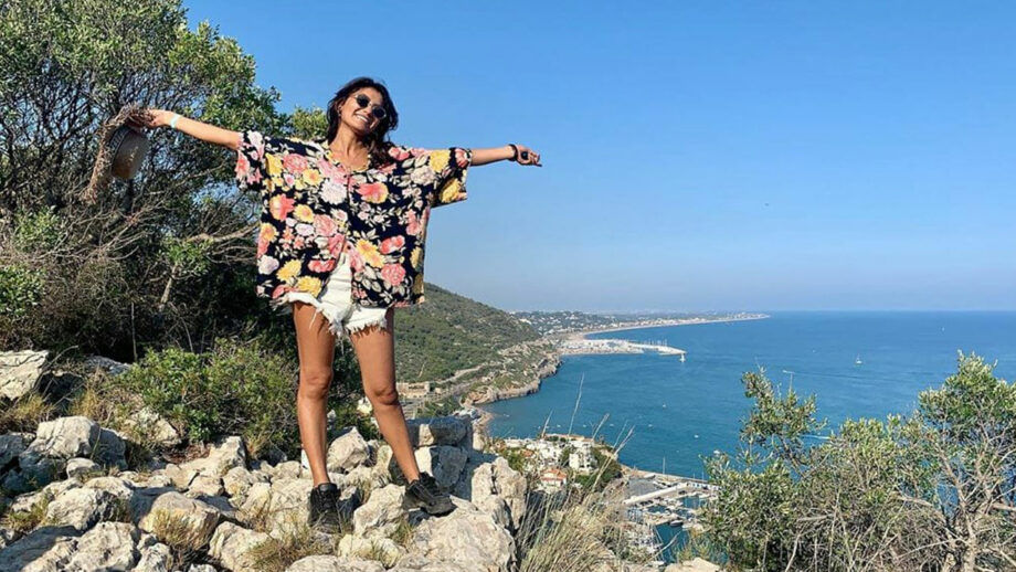 Kumkum Bhagya actress Sriti Jha holidays in Ibiza