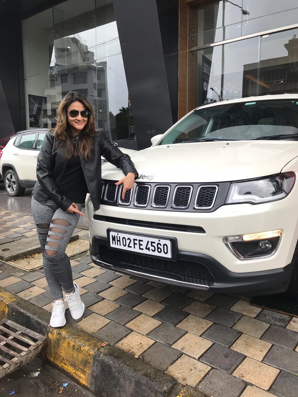Nach Baliye 9 contestant Urvashi Dholakia buys a swanky car 1