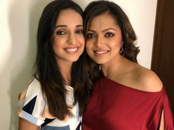 Pictures of Sanaya Irani and Drashti Dhami that are a definition of friendship goals 1