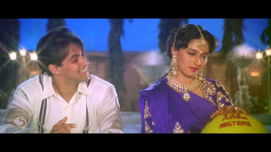 Salman Khan's Hum Aapke Hai Kaun just completed a gigantic feat of 25 years in the industry