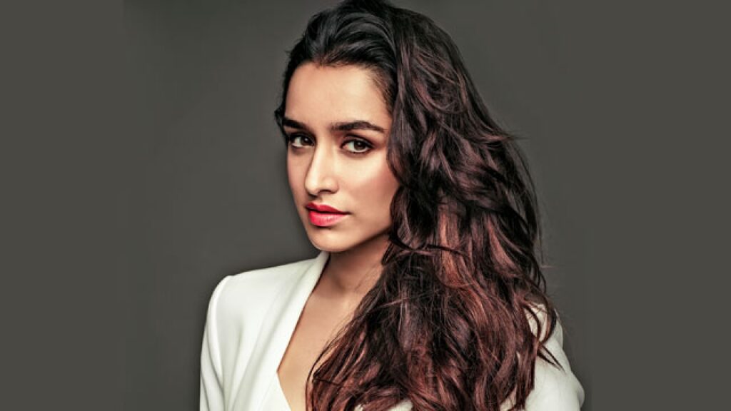 Shraddha Kapoor:  What makes her a real beauty - 1