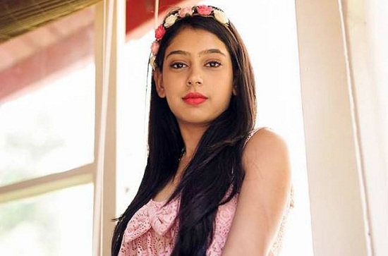 Niti Taylor is our Beauty Queen of the week 1