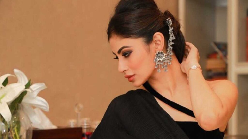 The crush of the month: Mouni Roy